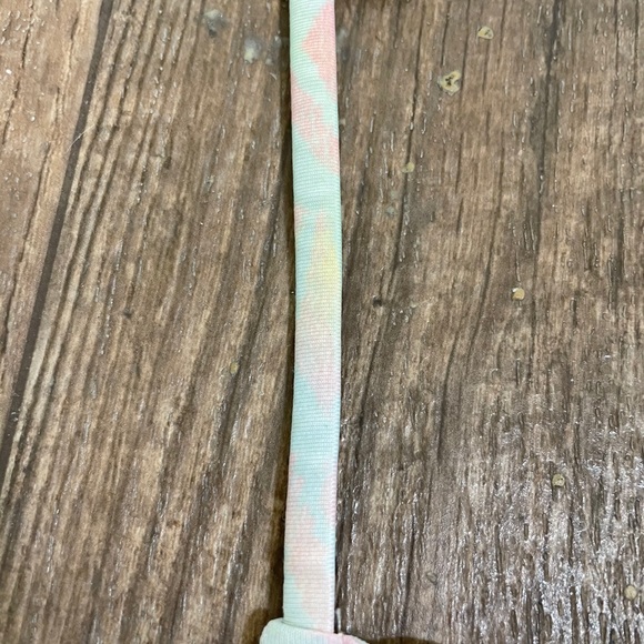 Stone Fox swim triangle bikini top. Small. Pastels - Picture 9 of 14